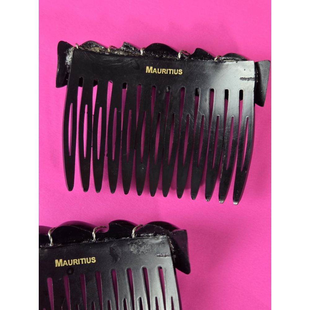 Two Vintage Mauritius Women's Hair Combs Plastic Black Gold Classic Retro - Picture 5 of 7